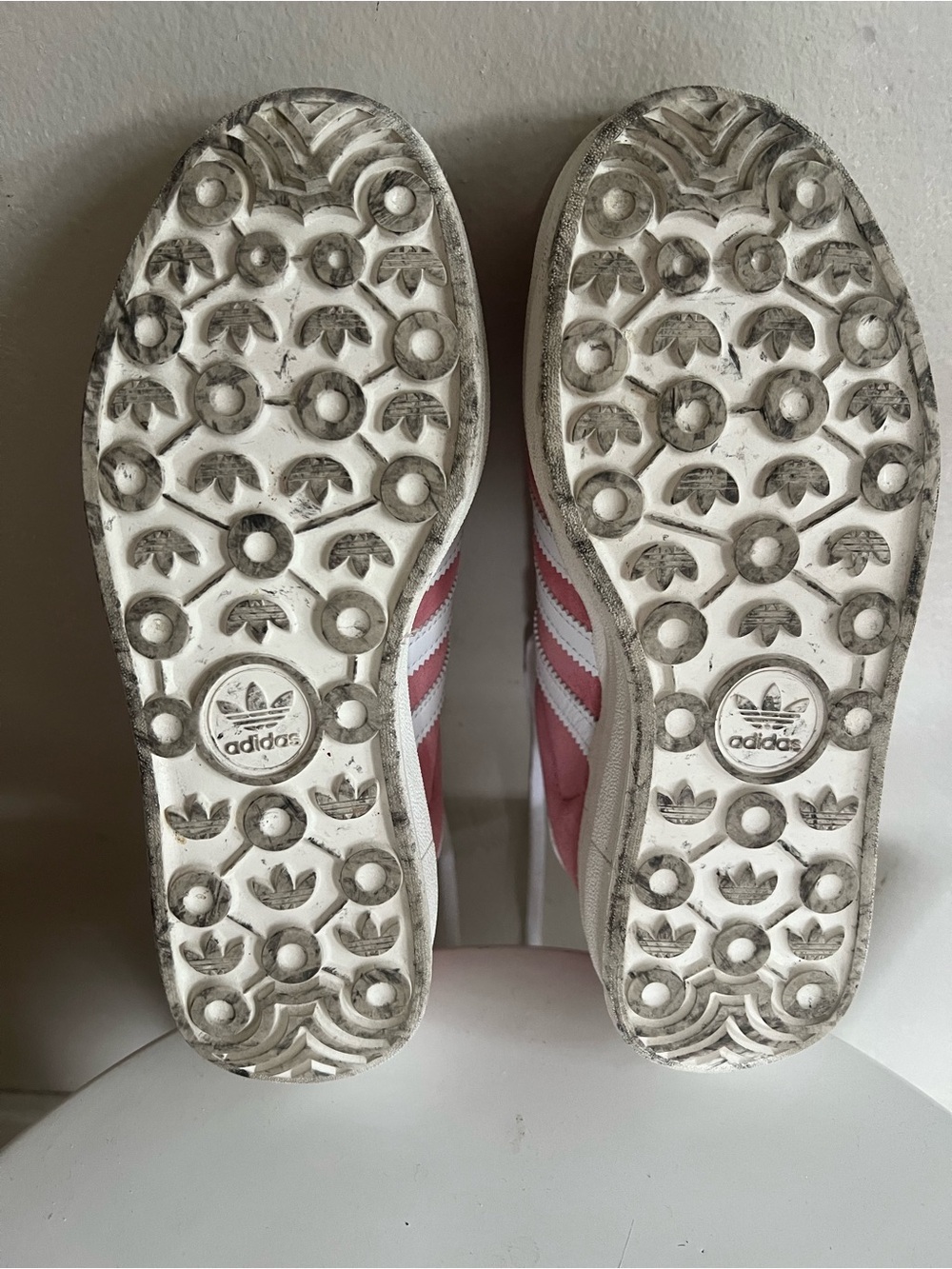 Adidas Originals Gazelle Bold Sneakers 
Size 6.5
Hardly worn. - Picture 5 of 5